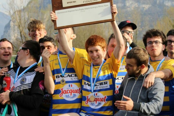 Victoria DESFARGUES (47)